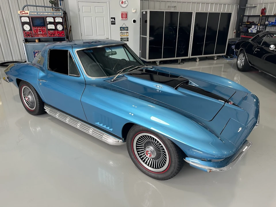 1967 Chevrolet Corvette C2 - Image 27 of 31