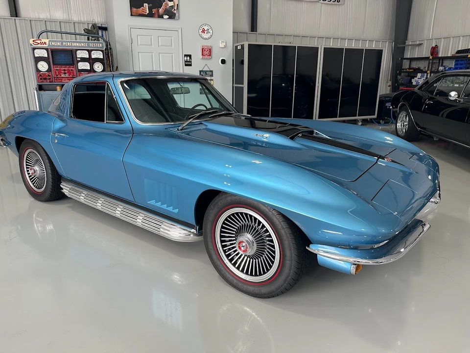 1967 Chevrolet Corvette C2 - Image 26 of 31