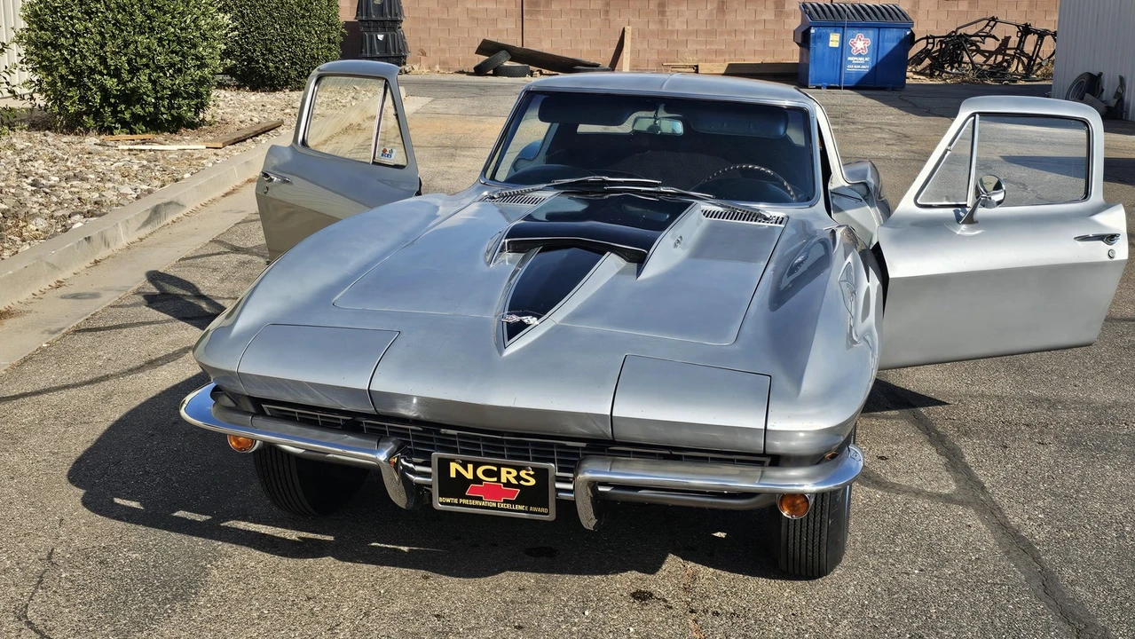 1967 Chevrolet Corvette C2 - Image 13 of 31