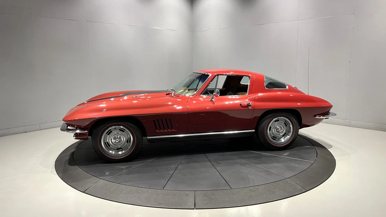 1967 Chevrolet Corvette C2 - Image 7 of 31
