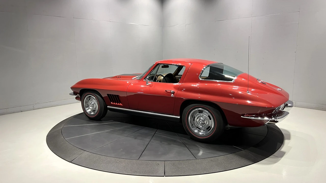 1967 Chevrolet Corvette C2 - Image 9 of 31