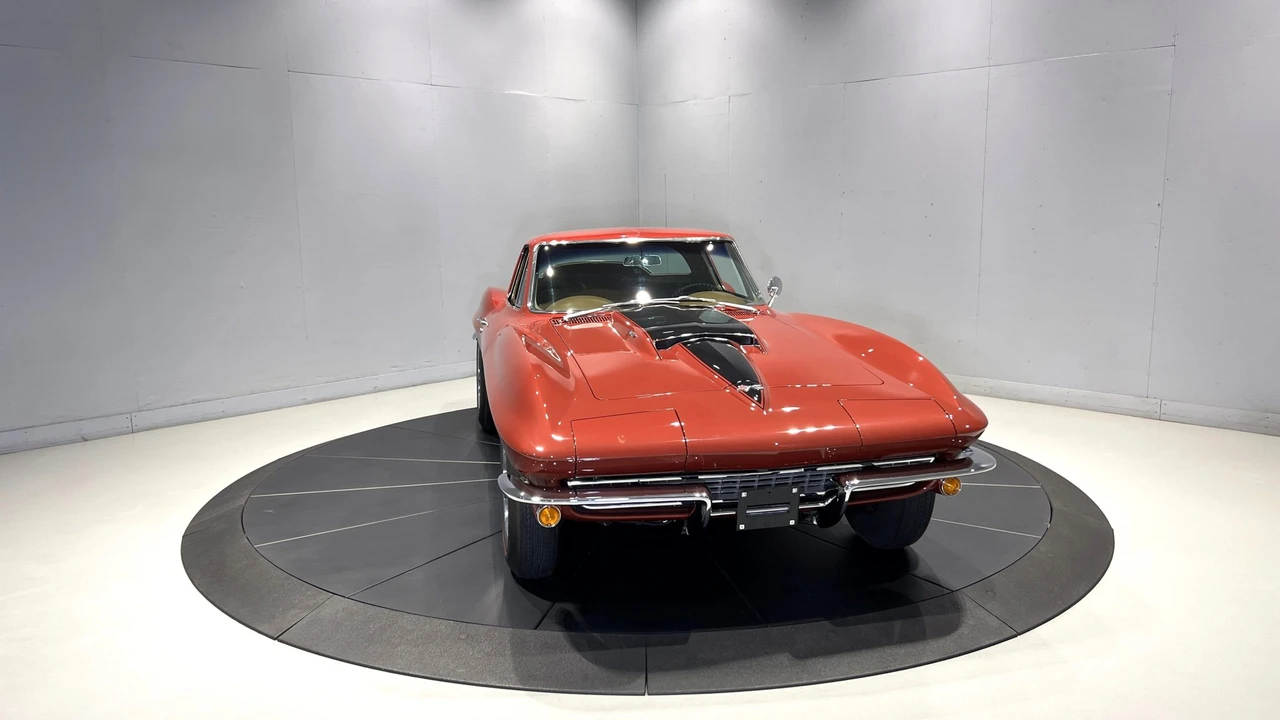 1967 Chevrolet Corvette C2 - Image 23 of 31