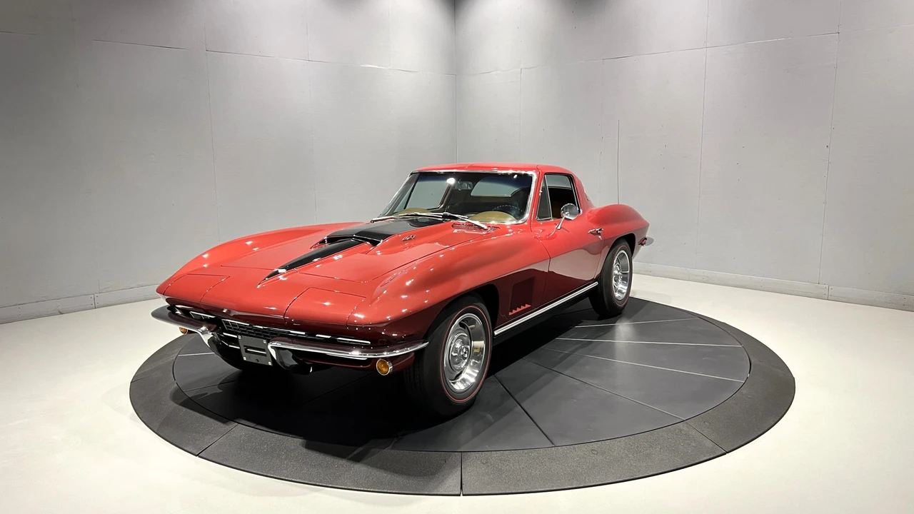 1967 Chevrolet Corvette C2 - Image 4 of 31