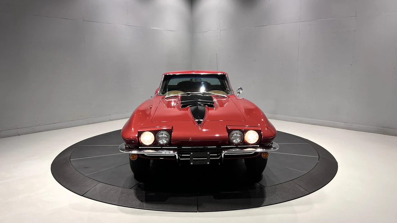 1967 Chevrolet Corvette C2 - Image 30 of 31