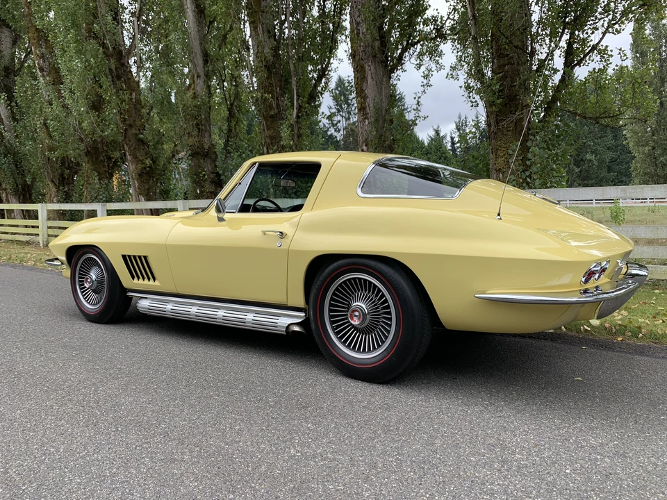 1967 Chevrolet Corvette C2 - Image 15 of 31