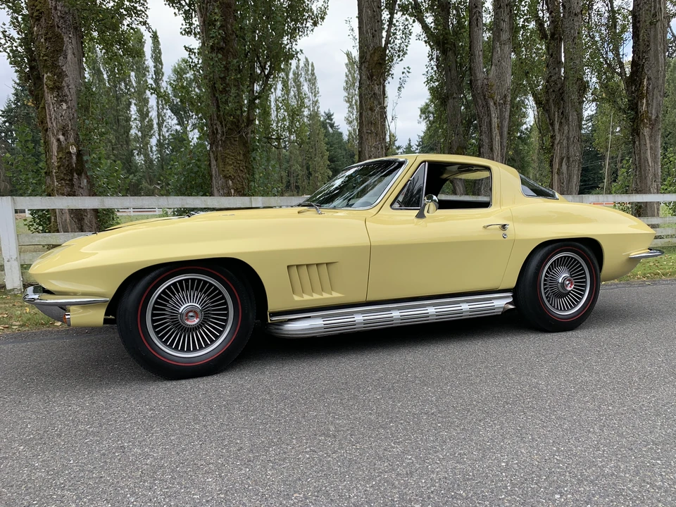 1967 Chevrolet Corvette C2 - Image 18 of 31
