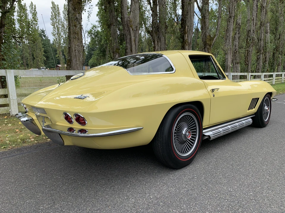 1967 Chevrolet Corvette C2 - Image 10 of 31