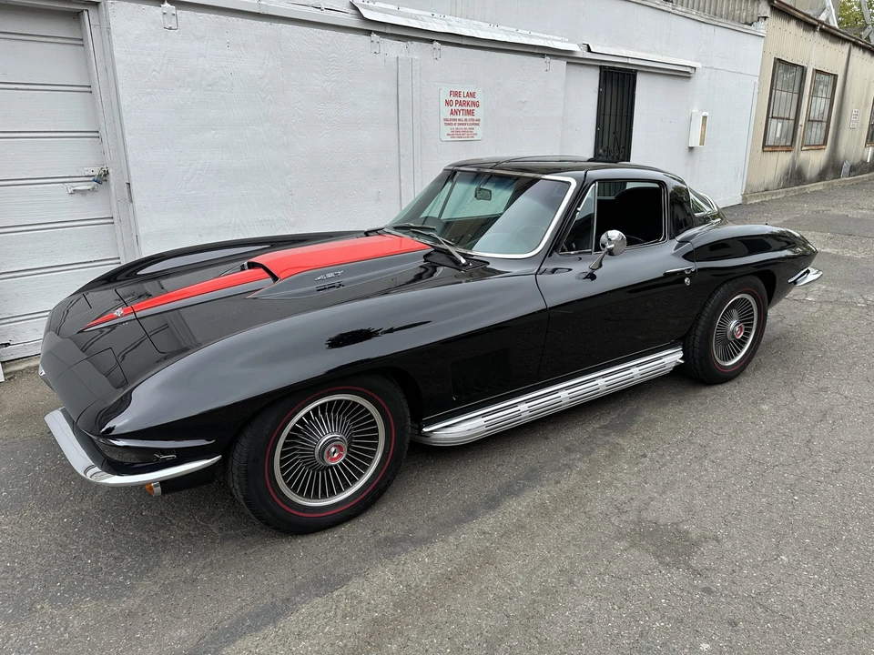 1967 Chevrolet Corvette C2 - Image 2 of 31