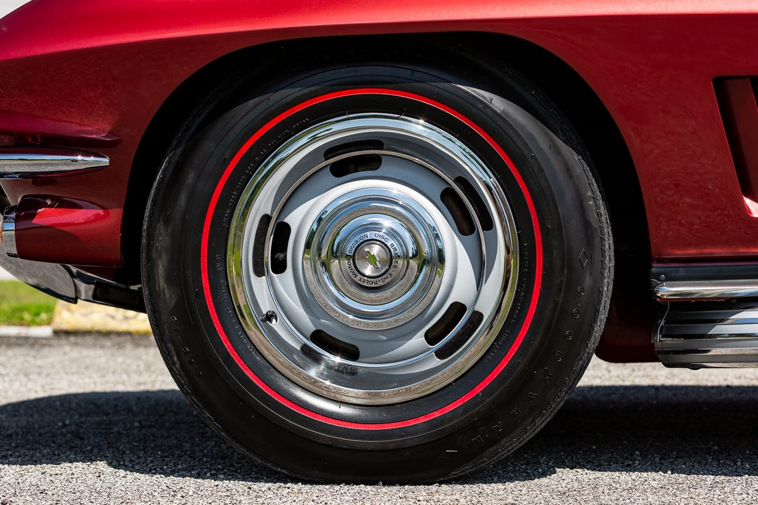 1967 Chevrolet Corvette C2 - Image 24 of 31