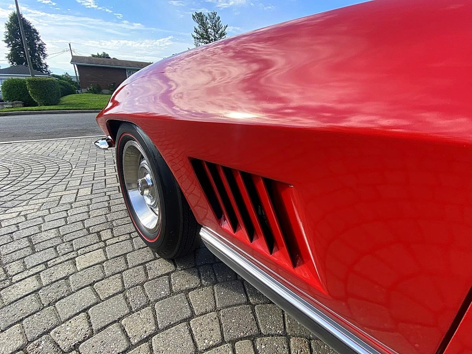 1967 Chevrolet Corvette C2 - Image 23 of 31