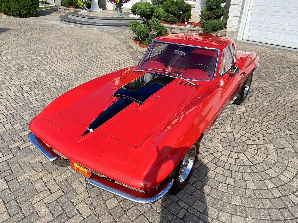 1967 Chevrolet Corvette C2 - Image 2 of 31