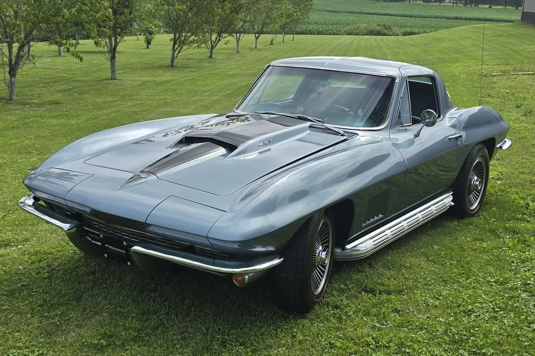 1967 Chevrolet Corvette C2 427 - Image 1 of 31
