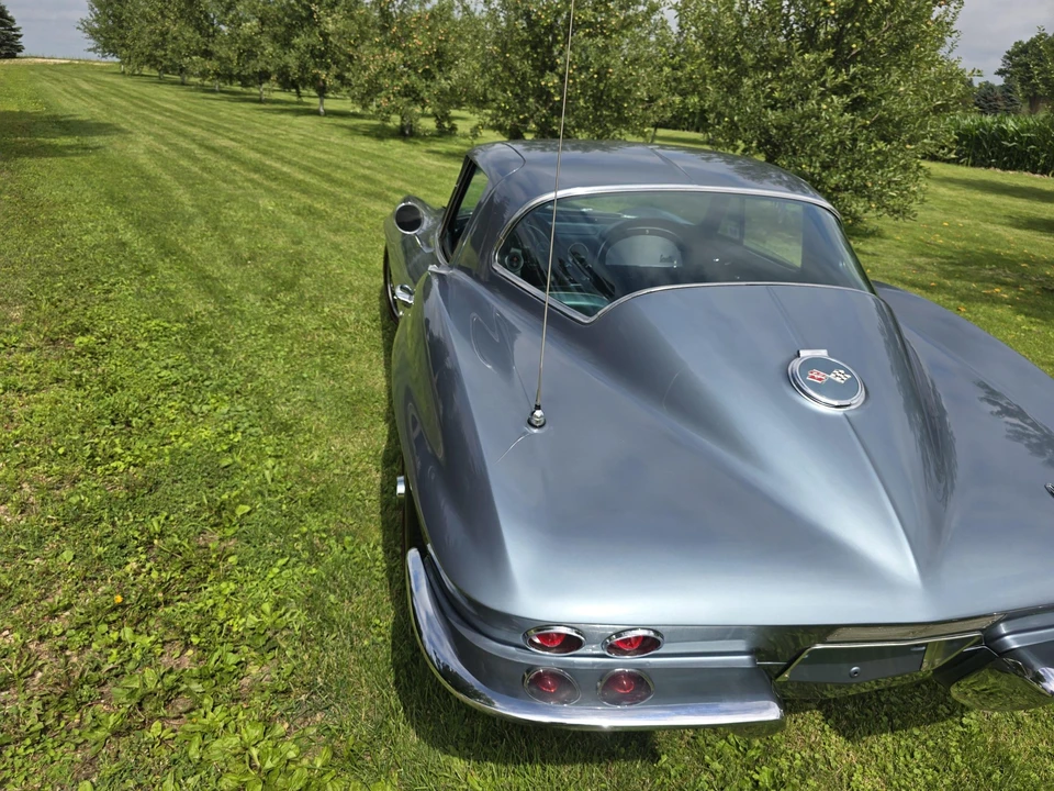 1967 Chevrolet Corvette C2 427 - Image 10 of 31