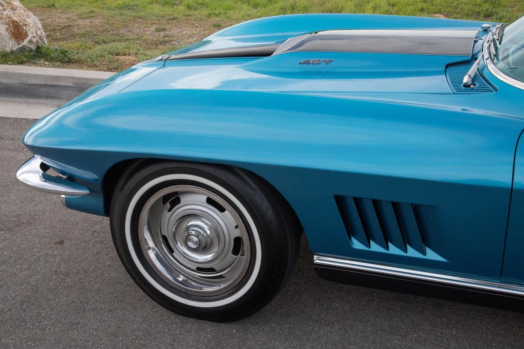 1967 Chevrolet Corvette C2 - Image 27 of 31