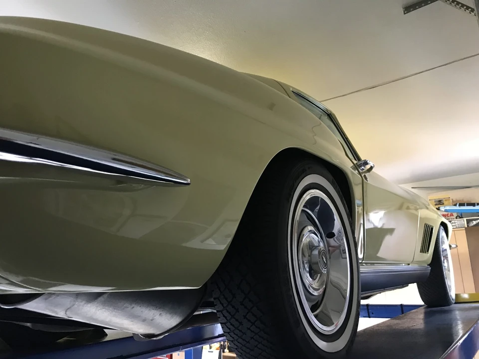 1967 Chevrolet Corvette C2 - Image 20 of 31