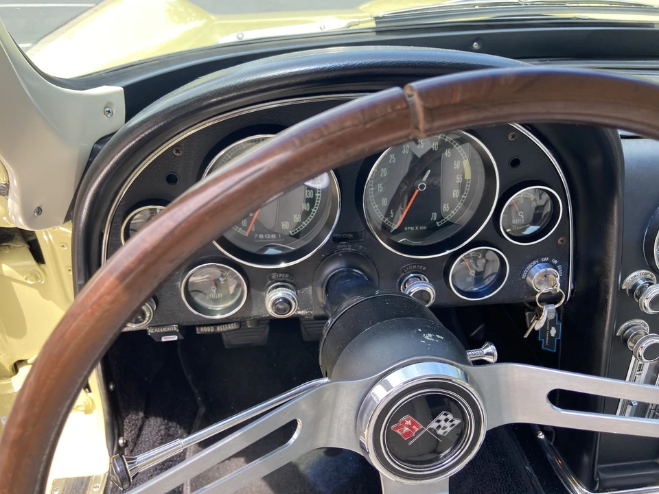 1967 Chevrolet Corvette C2 - Image 29 of 31