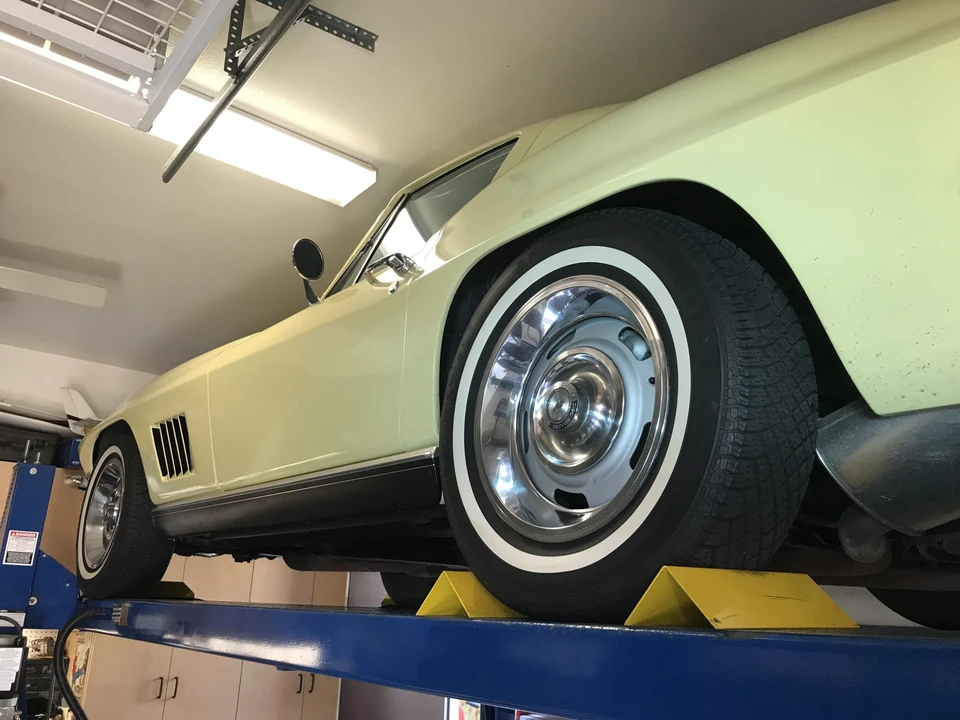 1967 Chevrolet Corvette C2 - Image 13 of 31