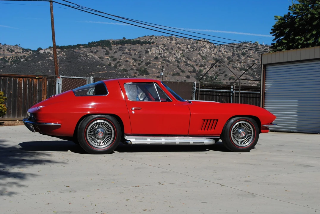 1967 Chevrolet Corvette C2 - Image 21 of 31