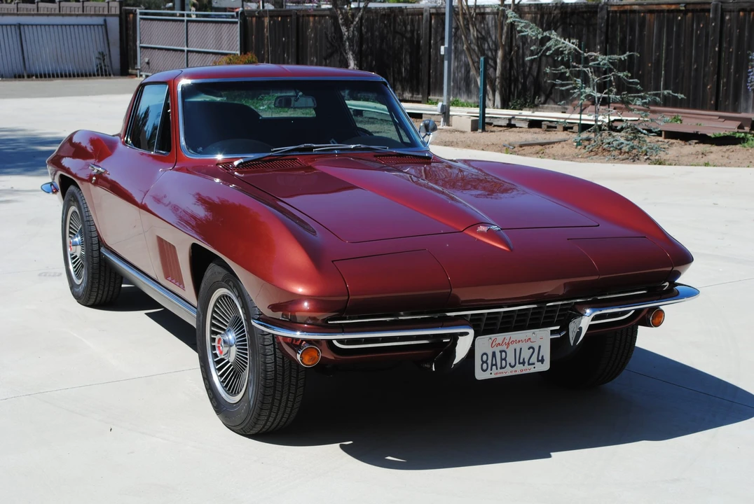 1967 Chevrolet Corvette C2 - Image 2 of 31