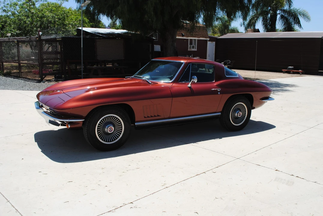 1967 Chevrolet Corvette C2 - Image 6 of 31