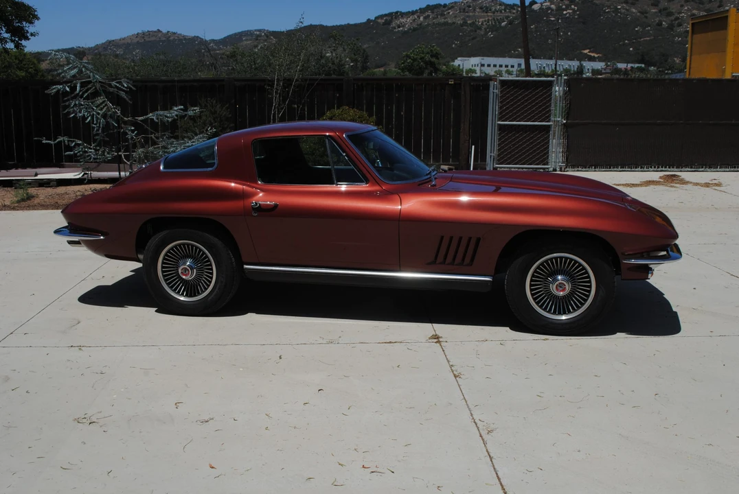 1967 Chevrolet Corvette C2 - Image 25 of 31