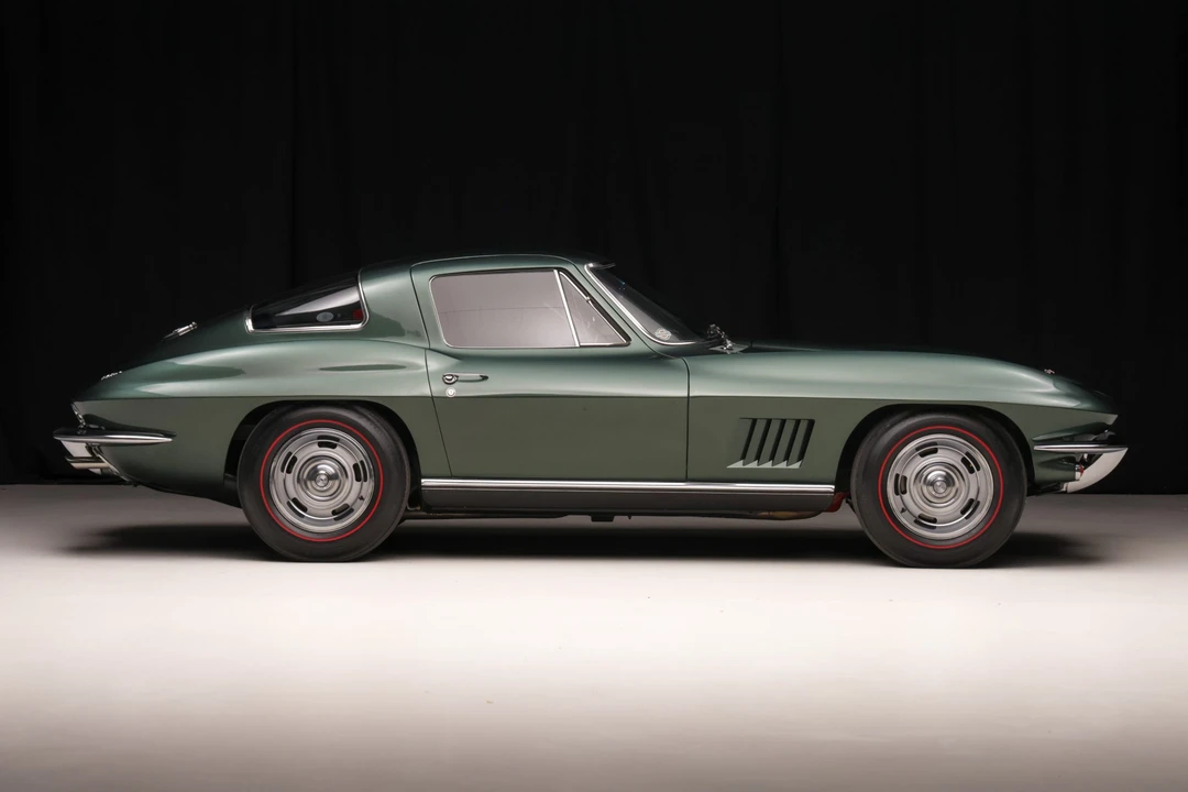 1967 Chevrolet Corvette C2 - Image 10 of 31