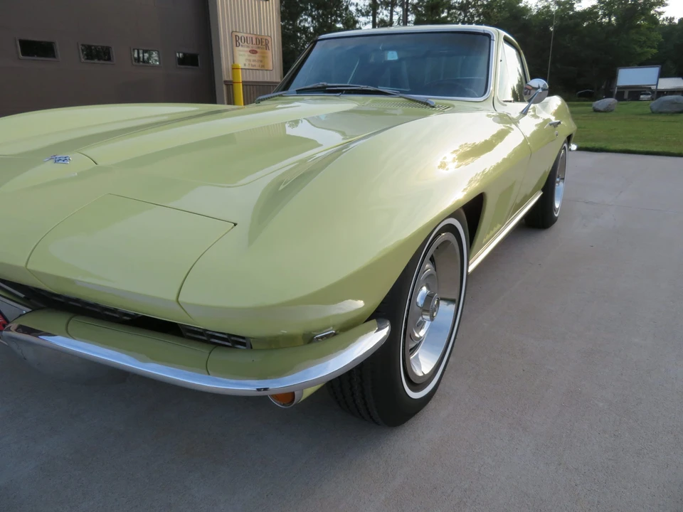 1967 Chevrolet Corvette C2 - Image 23 of 31