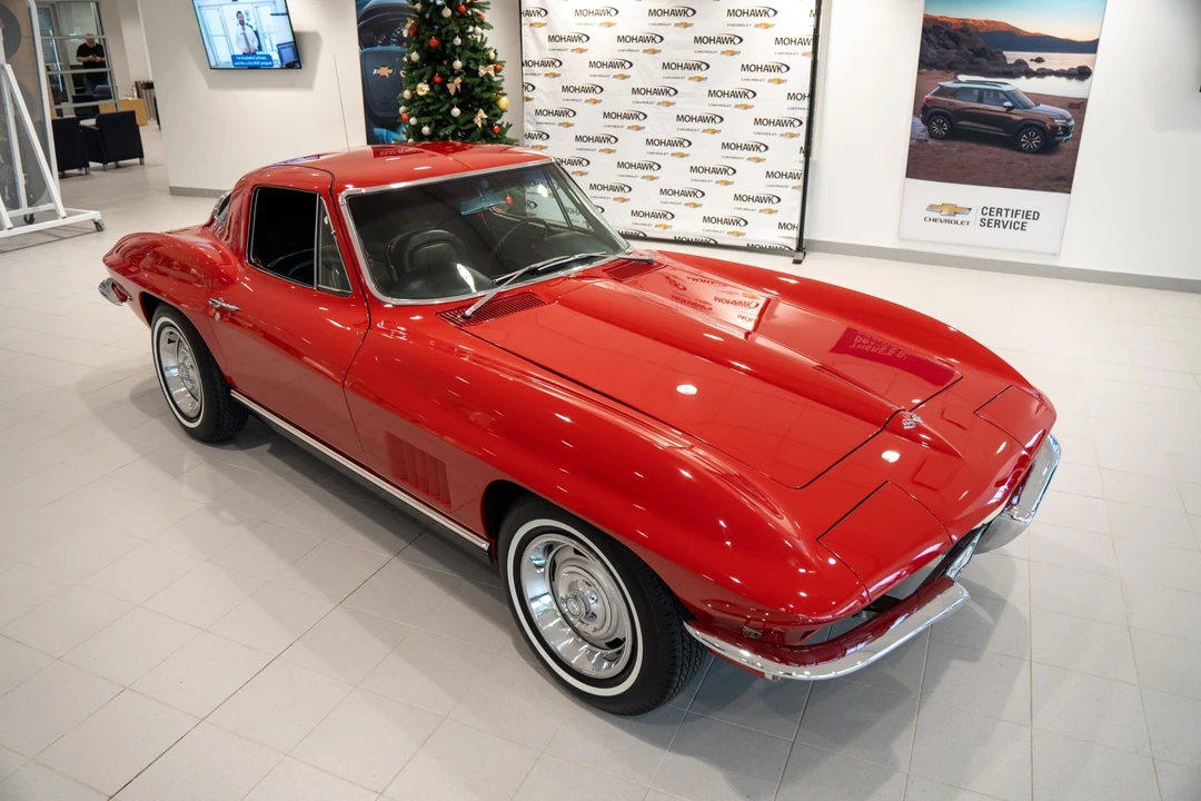 1967 Chevrolet Corvette C2 - Image 3 of 31