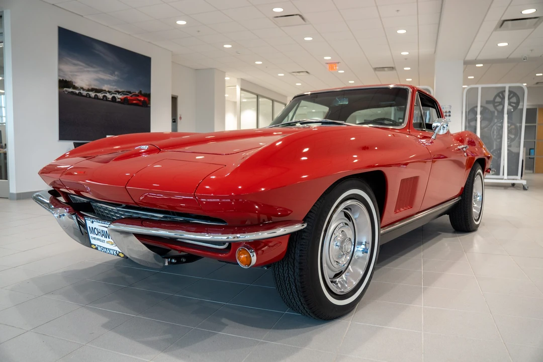 1967 Chevrolet Corvette C2 - Image 1 of 31
