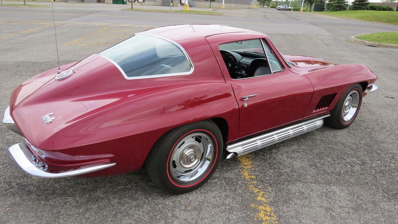 1967 Chevrolet Corvette C2 - Image 28 of 31