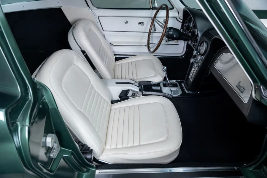1967 Chevrolet Corvette C2 - Image 20 of 31