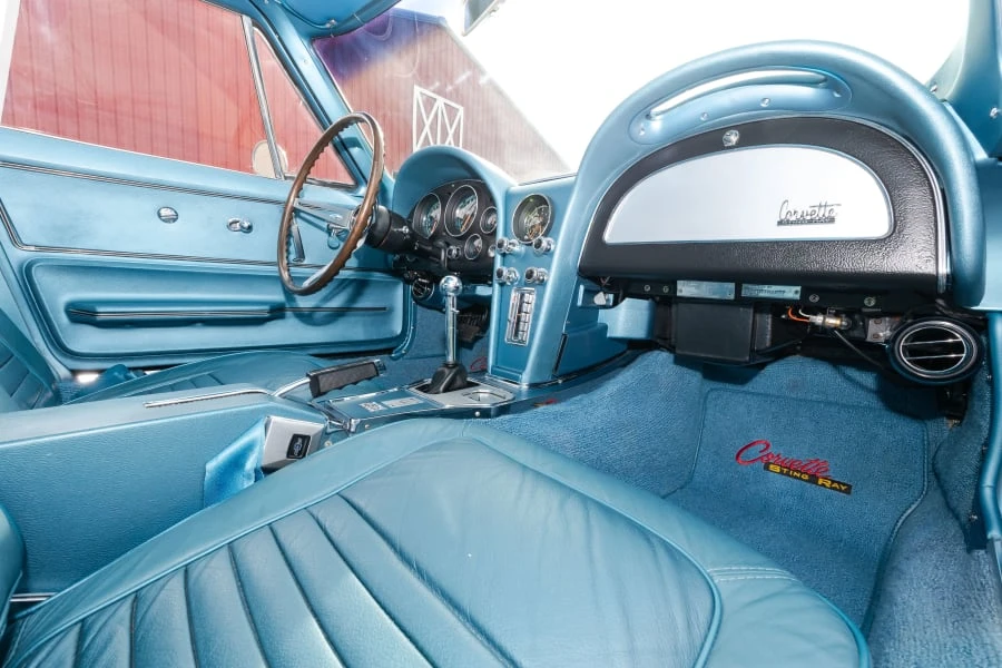 1967 Chevrolet Corvette C2 - Image 21 of 27