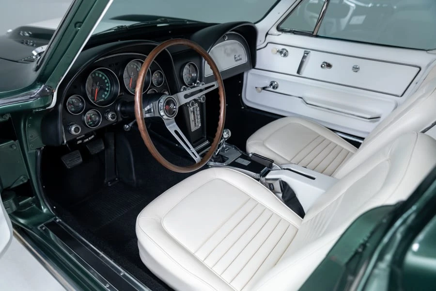 1967 Chevrolet Corvette C2 - Image 21 of 31
