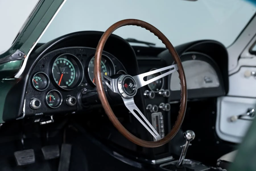 1967 Chevrolet Corvette C2 - Image 28 of 31