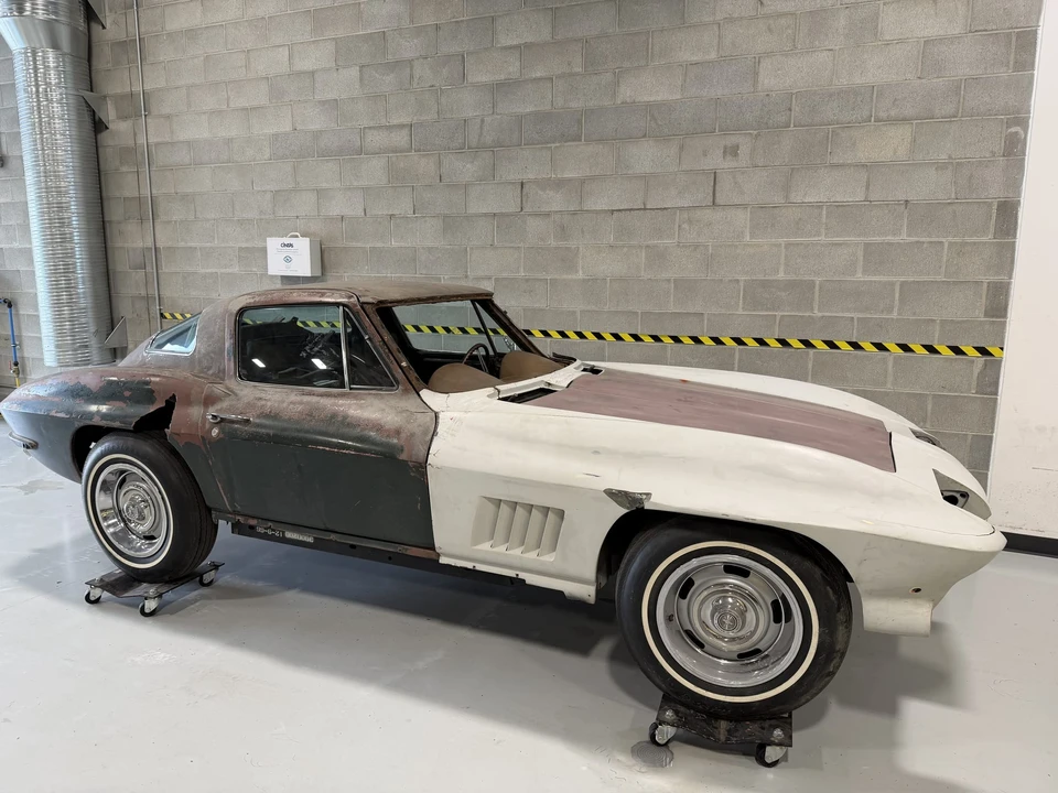 1967 Chevrolet Corvette C2 - Image 6 of 31