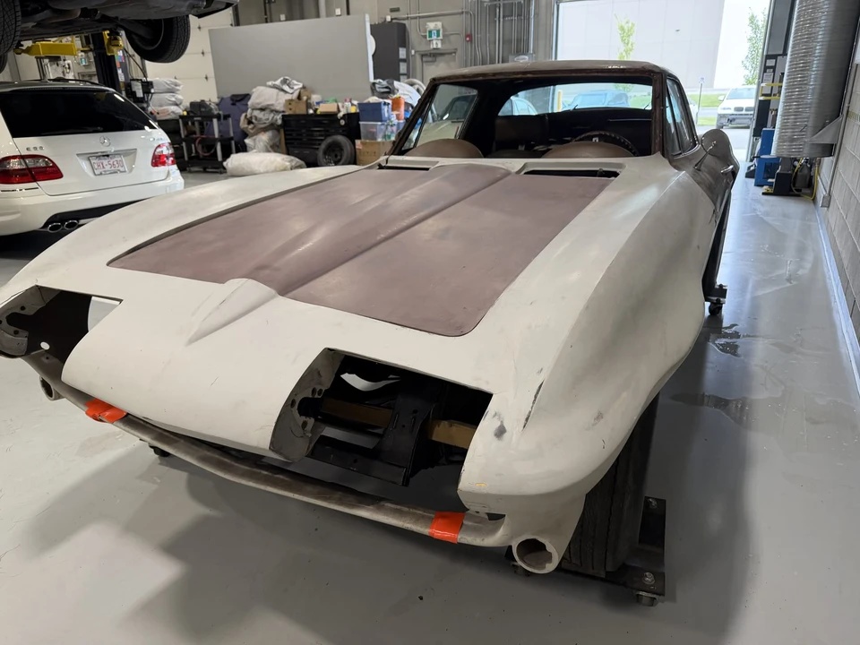 1967 Chevrolet Corvette C2 - Image 3 of 31