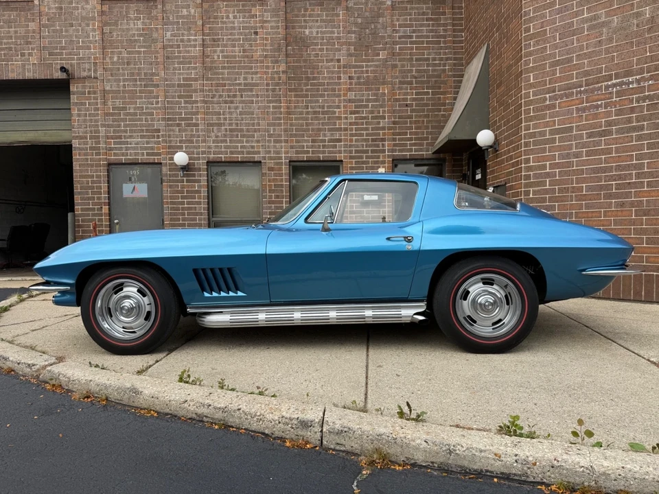 1967 Chevrolet Corvette C2 - Image 3 of 21