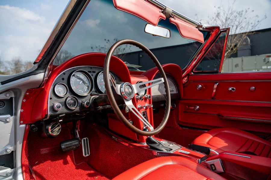 1967 Chevrolet Corvette C2 - Image 20 of 31