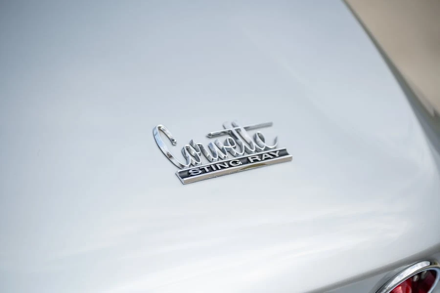 1967 Chevrolet Corvette C2 - Image 14 of 31