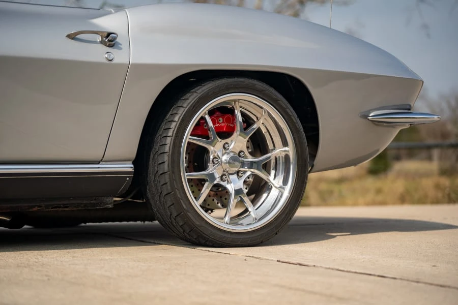 1967 Chevrolet Corvette C2 - Image 18 of 31