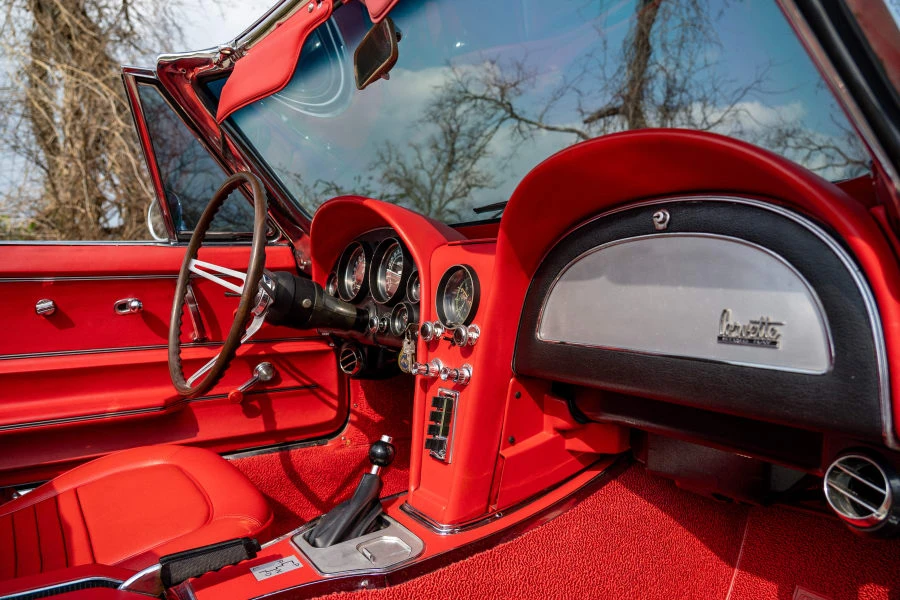 1967 Chevrolet Corvette C2 - Image 22 of 31