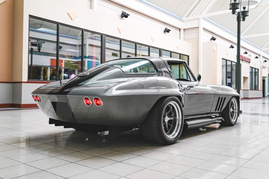 1967 Chevrolet Corvette C2 - Image 3 of 31
