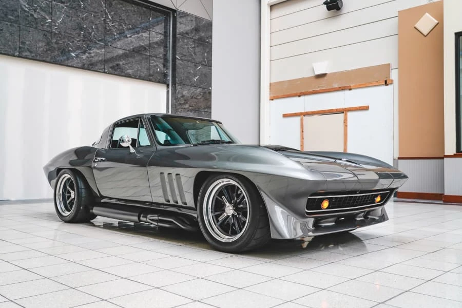 1967 Chevrolet Corvette C2 - Image 6 of 31