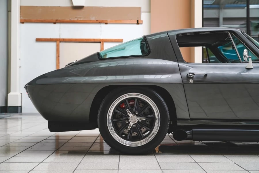 1967 Chevrolet Corvette C2 - Image 22 of 31