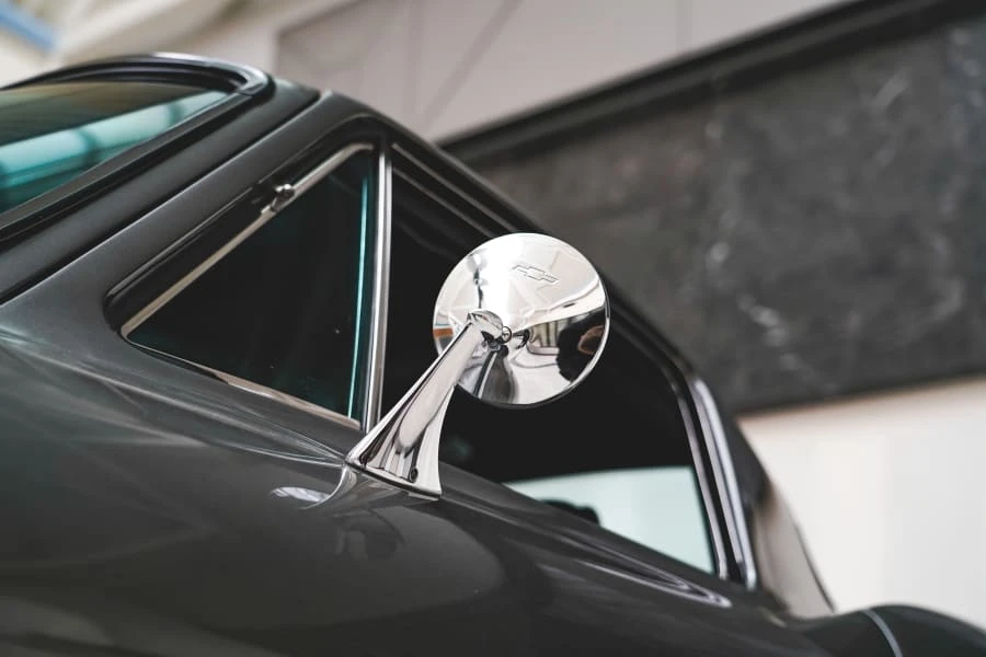 1967 Chevrolet Corvette C2 - Image 17 of 31