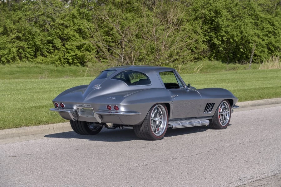 1967 Chevrolet Corvette C2 - Image 3 of 31