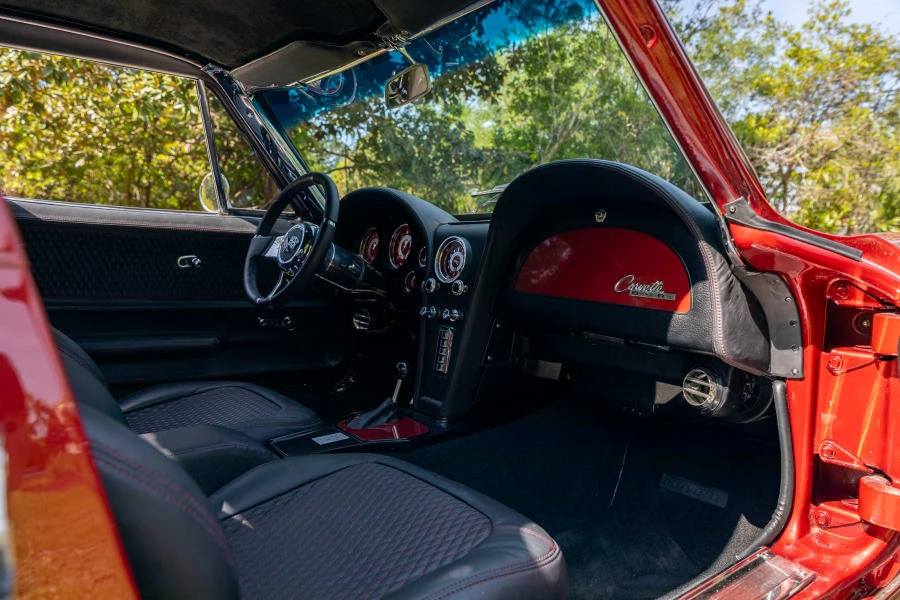 1967 Chevrolet Corvette C2 - Image 28 of 31