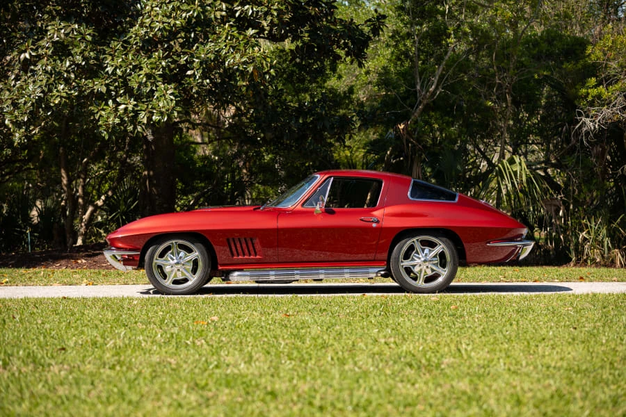 1967 Chevrolet Corvette C2 - Image 2 of 31