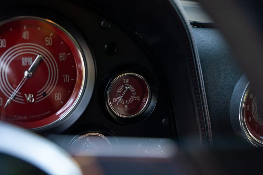 1967 Chevrolet Corvette C2 - Image 30 of 31