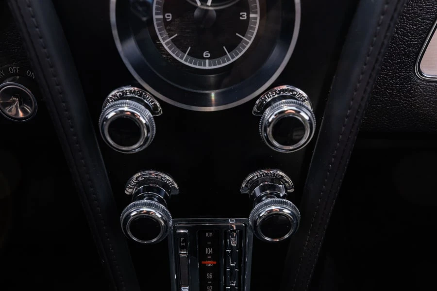 1967 Chevrolet Corvette C2 - Image 24 of 31